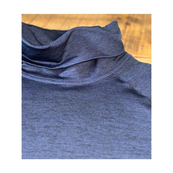 Prana Womens Navy Blue Cropped Ribbed Stretchy Athletic Top Thumbholes Large - Picture 3 of 8